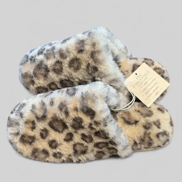 Anna & Ava Leopard Print Faux Fur Slippers, NEW - Picture 5 of 5